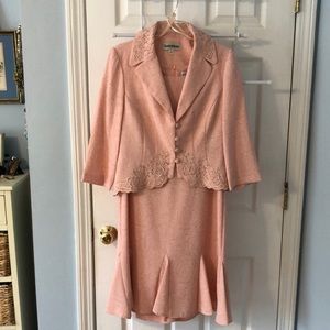 NWOT Dazzling Special Occasion Pink 2-piece dress/jacket.